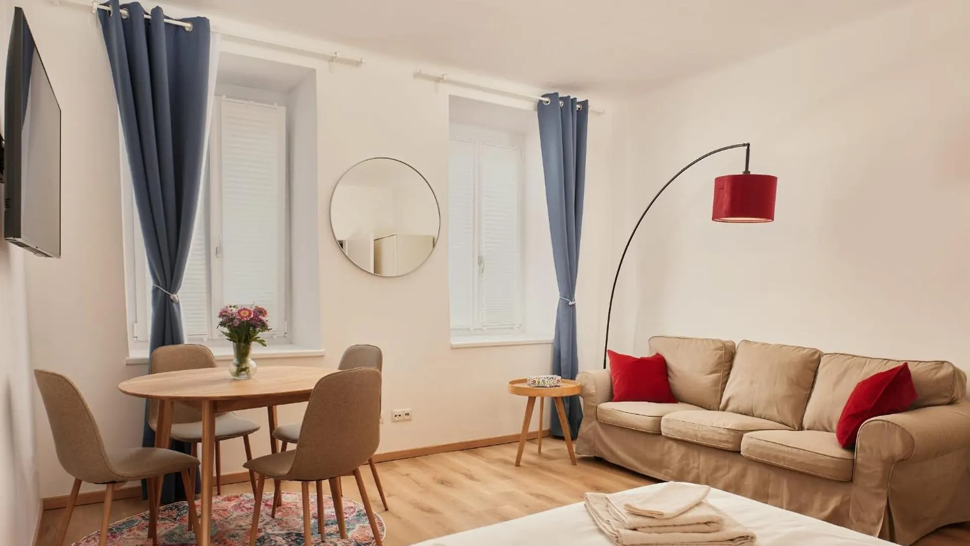 Malixa - Apartment In The Heart Of Vienna Next To Metro 0*,  Ausztria
